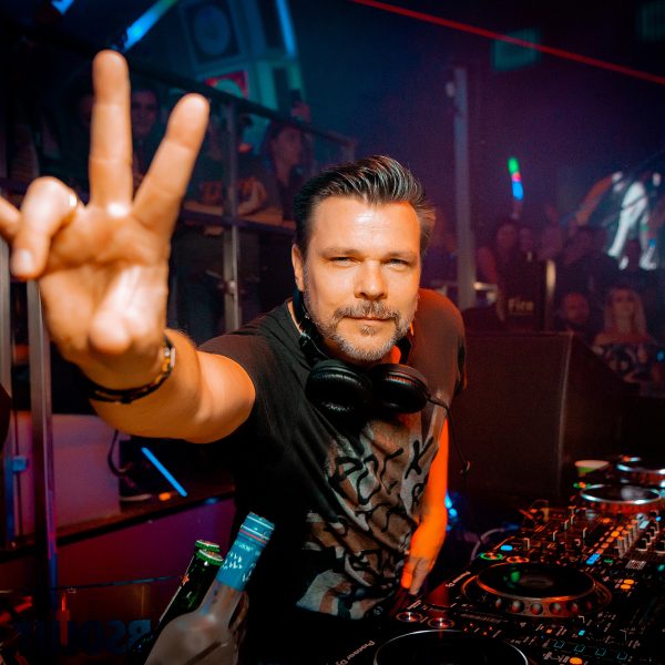 ATB ★ WORLD TOUR