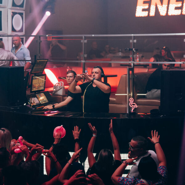 DJ MATYS ★ PIĘKNI I MŁODZI