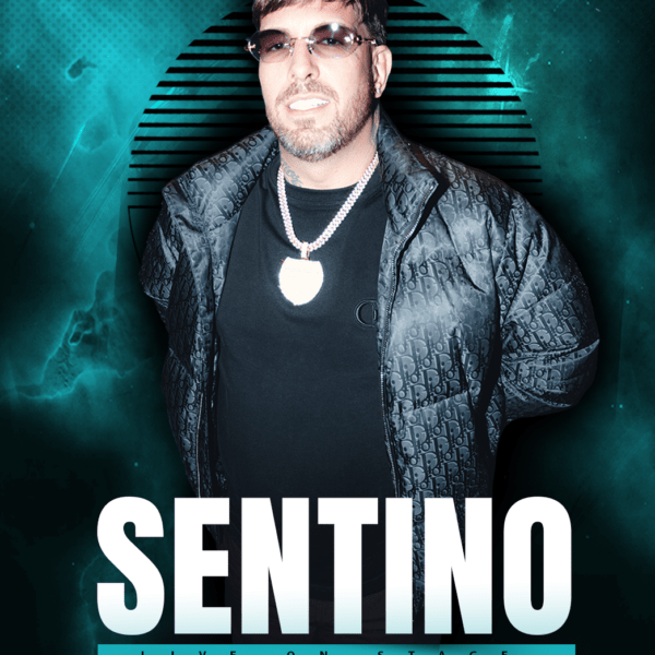 SENTINO ★ LIVE ON STAGE
